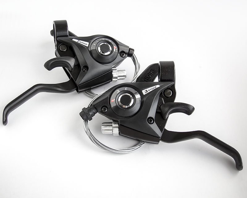 Купить Комплект ручек перекл. скор. 3х7 + оболочки аналог SHIMANO EF-51 для велосипеда